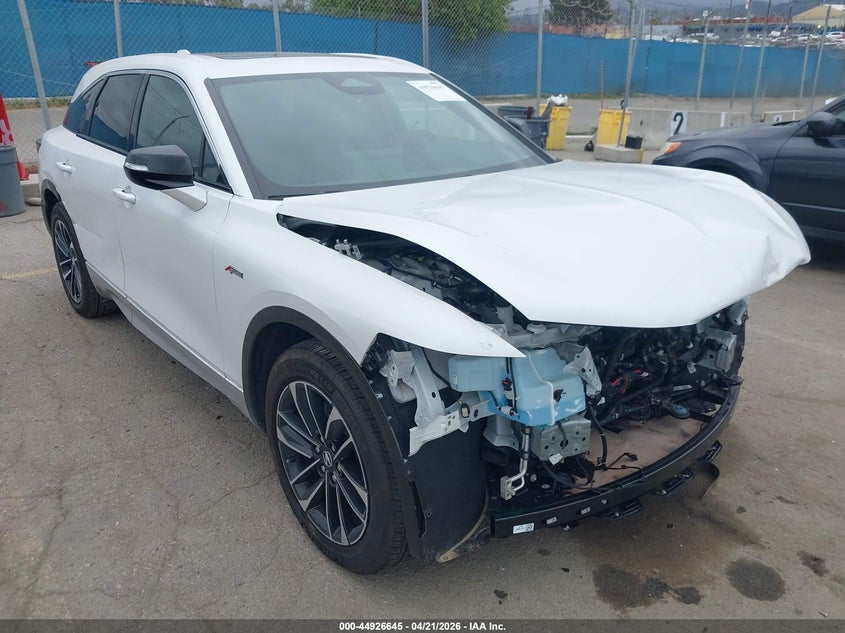 2024 Acura Zdx VIN 4W5KHMRK3RZ510030 — IAAI salvage auction photo