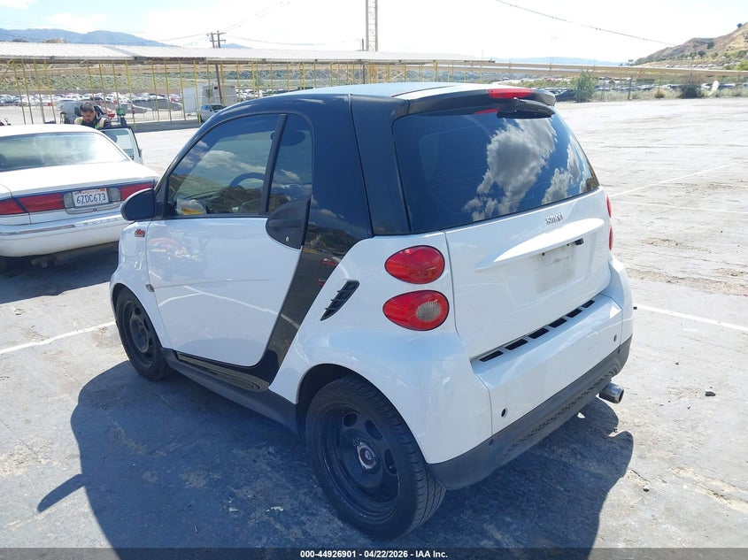 2013 Smart Fortwo VIN WMEEJ3BA0DK601561 IAAI salvage auction — FRONT END, Salvage (California), sold $850 on 2026-08-05 (photo 3)