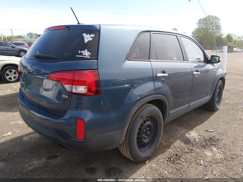 2014 Kia Sorento VIN 5XYKT3A68EG510764 IAAI salvage auction — NORMAL WEAR, Original (Ohio), sold $775 on 2026-07-22 (photo 4)