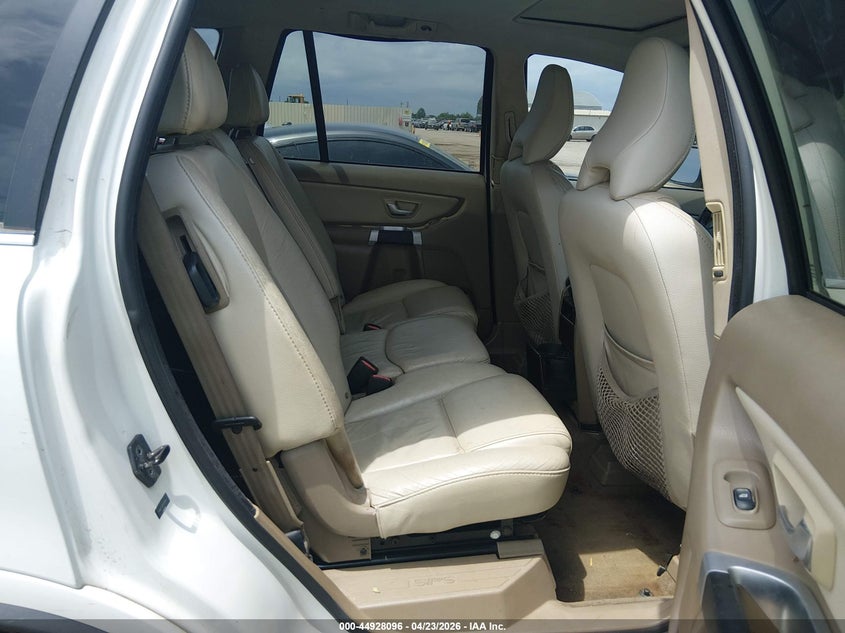 2011 Volvo Xc90 VIN YV4952CY6B1595890 IAAI salvage auction — SIDE, Salvage (Texas), sold $525 on 2026-07-27 (photo 8)