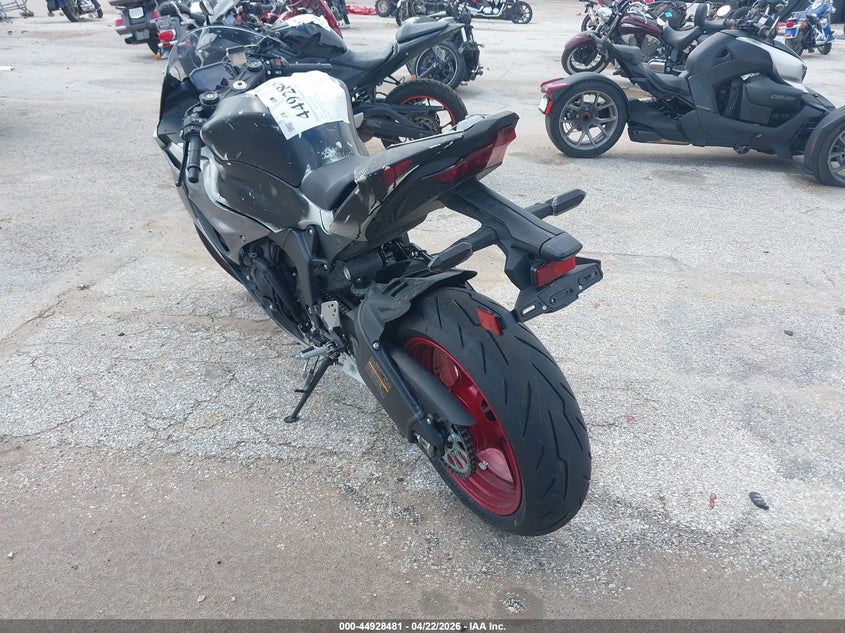 2025 Kawasaki Zx VIN JKBZXJJ1XSA026768 IAAI salvage auction — FRONT END, Original (Texas), sold $5,050 on 2026-07-07 (photo 3)