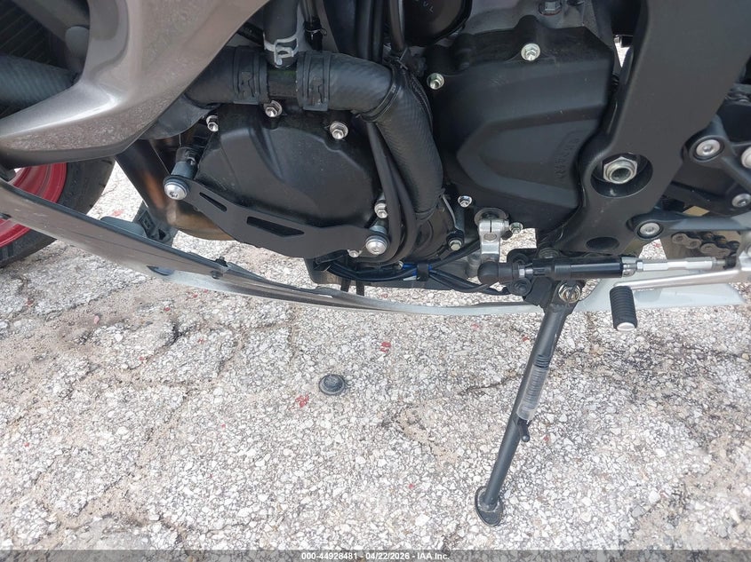 2025 Kawasaki Zx VIN JKBZXJJ1XSA026768 IAAI salvage auction — FRONT END, Original (Texas), sold $5,050 on 2026-07-07 (photo 9)