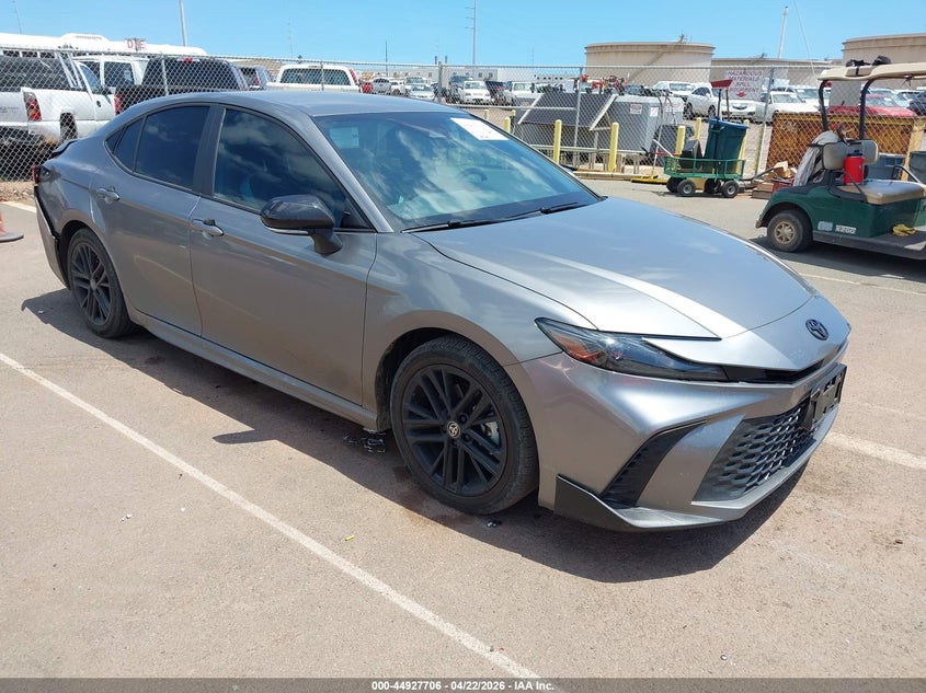 2025 Toyota Camry VIN 4T1DAACK4SU585965 — IAAI salvage auction photo