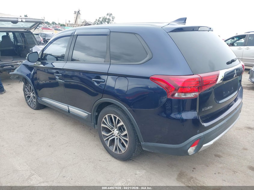 2018 Mitsubishi Outlander VIN JA4AD3A3XJZ006009 IAAI salvage auction — LEFT FRONT, Salvage Title, sold $1,950 on 2026-07-15 (photo 3)