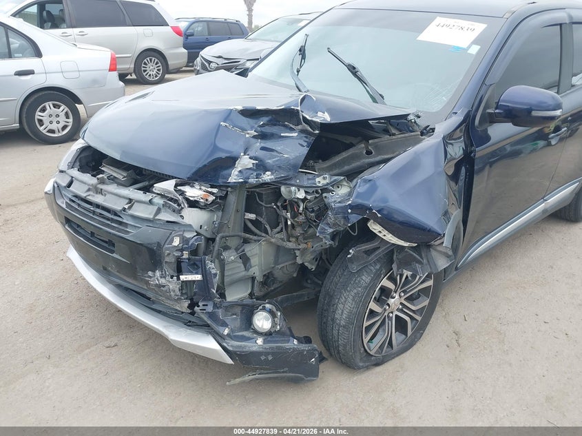 2018 Mitsubishi Outlander VIN JA4AD3A3XJZ006009 IAAI salvage auction — LEFT FRONT, Salvage Title, sold $1,950 on 2026-07-15 (photo 6)