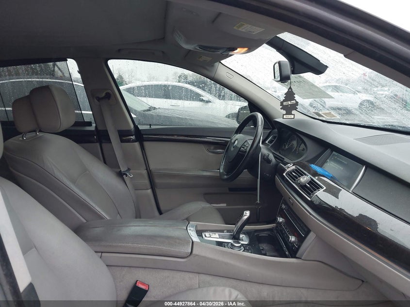 2011 BMW 5 series VIN WBASN2C54BC201606 IAAI salvage auction — NORMAL WEAR, Salvage (Texas), sold $1,825 on 2026-07-14 (photo 5)