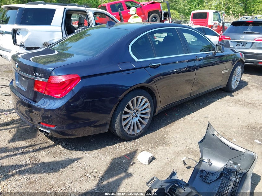 2012 BMW 7er VIN WBAKC6C58CDX99479 IAAI salvage auction — FRONT END, Salvage Title, sold $1,250 on 2026-07-11 (photo 4)