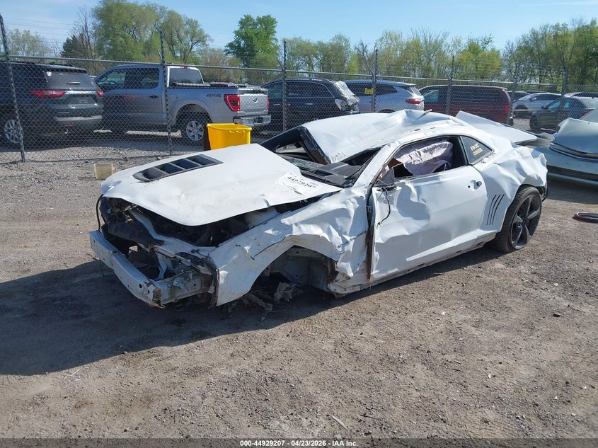 2015 Chevrolet Camaro VIN 2G1FK1EJ6F9205650 IAAI salvage auction — ROLLOVER, Junking Certificate (Iowa), sold $1,000 on 2026-07-28 (photo 2)
