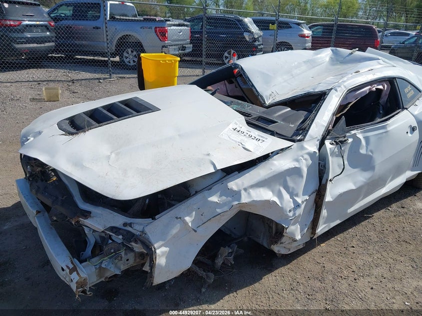 2015 Chevrolet Camaro VIN 2G1FK1EJ6F9205650 IAAI salvage auction — ROLLOVER, Junking Certificate (Iowa), sold $1,000 on 2026-07-28 (photo 6)