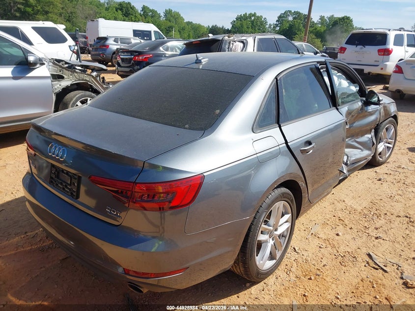 2017 Audi A4 VIN WAUANAF40HN064475 IAAI salvage auction — RIGHT SIDE, Salvage Title, sold $3,950 on 2026-07-13 (photo 4)