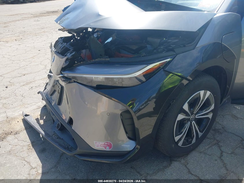 2024 Toyota Bz4x VIN JTMAAAAA2RA033524 IAAI salvage auction — FRONT END, Salvage (California), sold $4,300 on 2026-07-14 (photo 6)