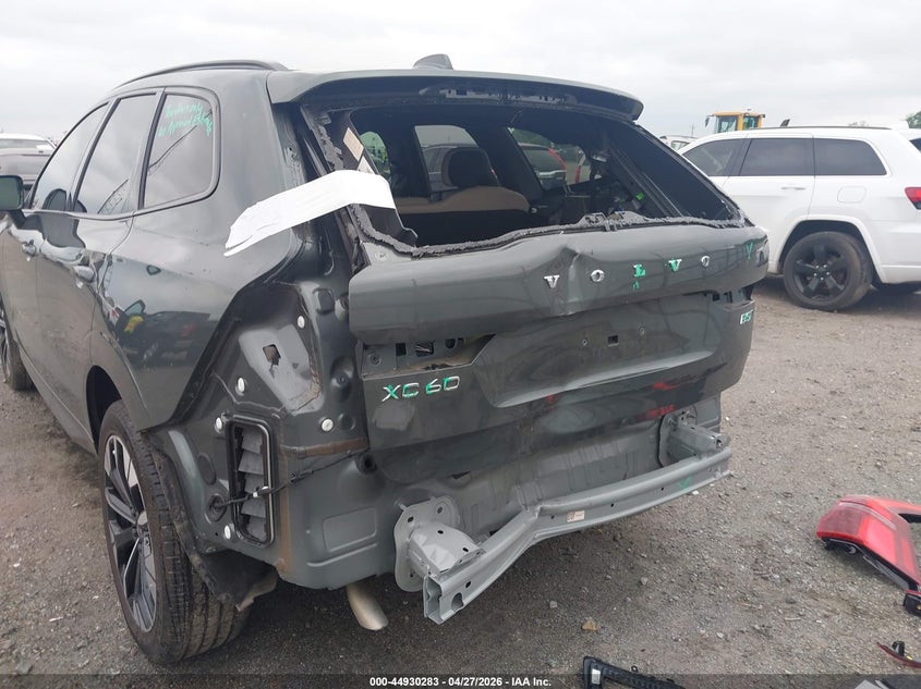 2026 Volvo Xc60 VIN YV4M12RC9T1372522 IAAI salvage auction — REAR END, Salvage Title, sold $23,200 on 2026-07-13 (photo 6)