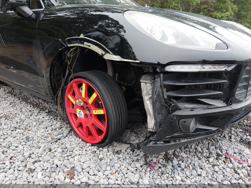 2017 Porsche Macan VIN WP1AB2A54HLB20543 IAAI salvage auction — FRONT END, Salvage Title, sold $7,500 on 2026-08-11 (photo 6)