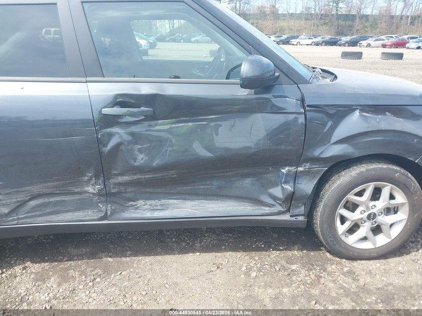 2025 Kia Soul VIN KNDJ23AUXS7270784 IAAI salvage auction — RIGHT SIDE, Salvage (Idaho), sold $4,700 on 2026-07-14 (photo 6)