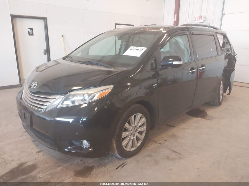 2017 Toyota Sienna VIN 5TDDZ3DC1HS173452 IAAI salvage auction — REAR END, Salvage Title, sold $2,550 on 2026-07-28 (photo 2)