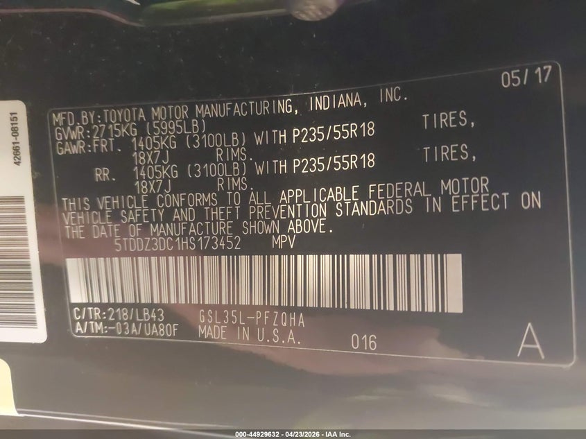 2017 Toyota Sienna VIN 5TDDZ3DC1HS173452 IAAI salvage auction — REAR END, Salvage Title, sold $2,550 on 2026-07-28 (photo 9)