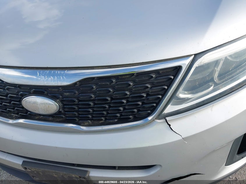 2015 Kia Sorento VIN 5XYKT3A65FG587609 IAAI salvage auction — NORMAL WEAR, Salvage Title, sold $475 on 2026-07-09 (photo 6)