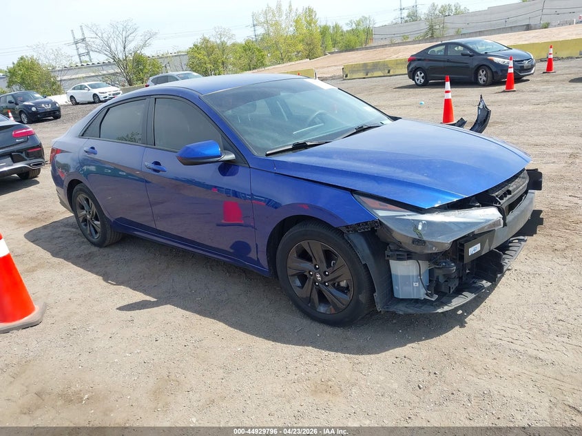 2021 Hyundai Elantra VIN 5NPLM4AG6MH001182 IAAI salvage auction — FRONT END, Salvage Title, sold $2,600 on 2026-07-07 (photo 1)