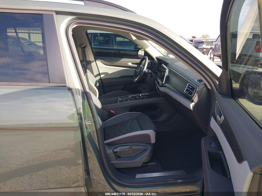 2026 Volkswagen Atlas VIN 1V2CN2CA4TC507466 IAAI salvage auction — REAR END, Salvage (Arkansas), sold $17,050 on 2026-07-30 (photo 5)