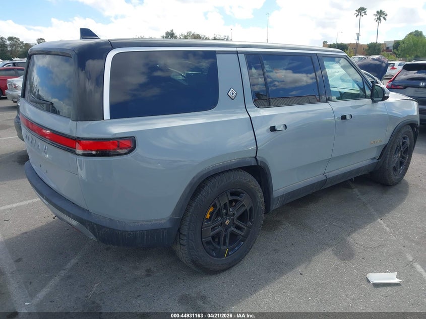 2023 Rivian R1s VIN 7PDSGABA0PN019590 IAAI salvage auction — Front End, Salvage (California), sold $23,600 on 2026-05-11 (photo 4)