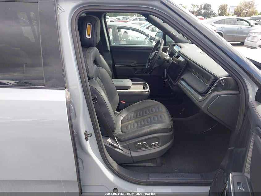 2023 Rivian R1s VIN 7PDSGABA0PN019590 IAAI salvage auction — Front End, Salvage (California), sold $23,600 on 2026-05-11 (photo 5)