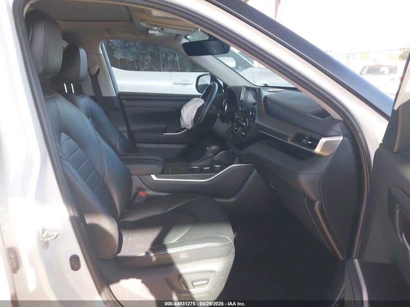 2020 Toyota Highlander VIN 5TDHZRAH6LS501526 IAAI salvage auction — FRONT END, Salvage (California), sold $11,700 on 2026-07-14 (photo 5)