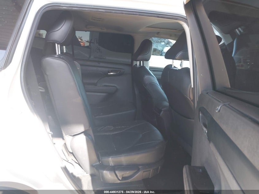 2020 Toyota Highlander VIN 5TDHZRAH6LS501526 IAAI salvage auction — FRONT END, Salvage (California), sold $11,700 on 2026-07-14 (photo 8)
