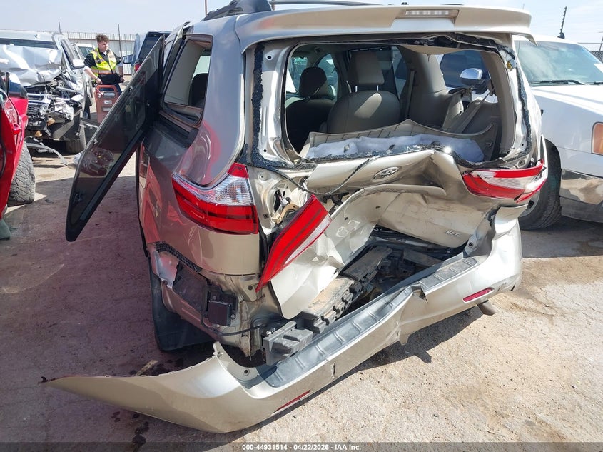 2015 Toyota Sienna VIN 5TDYK3DC3FS530956 IAAI salvage auction — REAR END, Salvage Title, sold $2,325 on 2026-07-28 (photo 6)