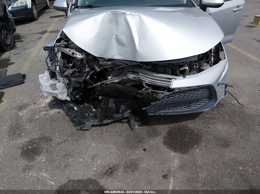 2021 Toyota Corolla VIN 5YFEPMAE2MP232548 IAAI salvage auction — FRONT END, Salvage Title, sold $2,100 on 2026-07-30 (photo 6)