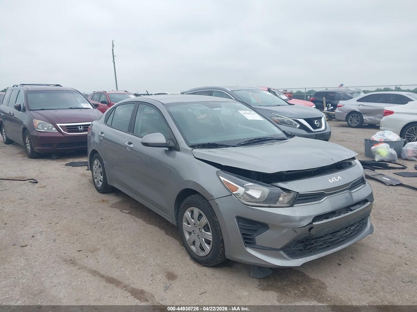 2022 Kia Rio VIN 3KPA24AD7NE462660 IAAI salvage auction — SIDE, Salvage (Texas), sold $2,050 on 2026-07-09 (photo 1)