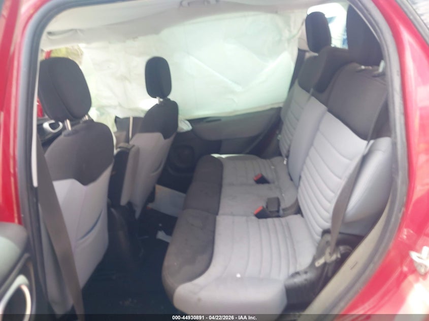 2014 Fiat 500l VIN ZFBCFABH7EZ027691 IAAI salvage auction — FRONT END, Salvage (California), sold $200 on 2026-07-28 (photo 8)