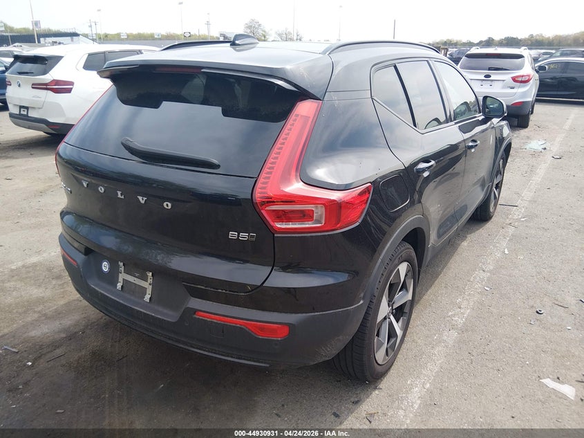2024 Volvo Xc40 VIN YV4L12UK1R2311095 IAAI salvage auction — FRONT END, Salvage Title, sold $10,600 on 2026-10-02 (photo 4)