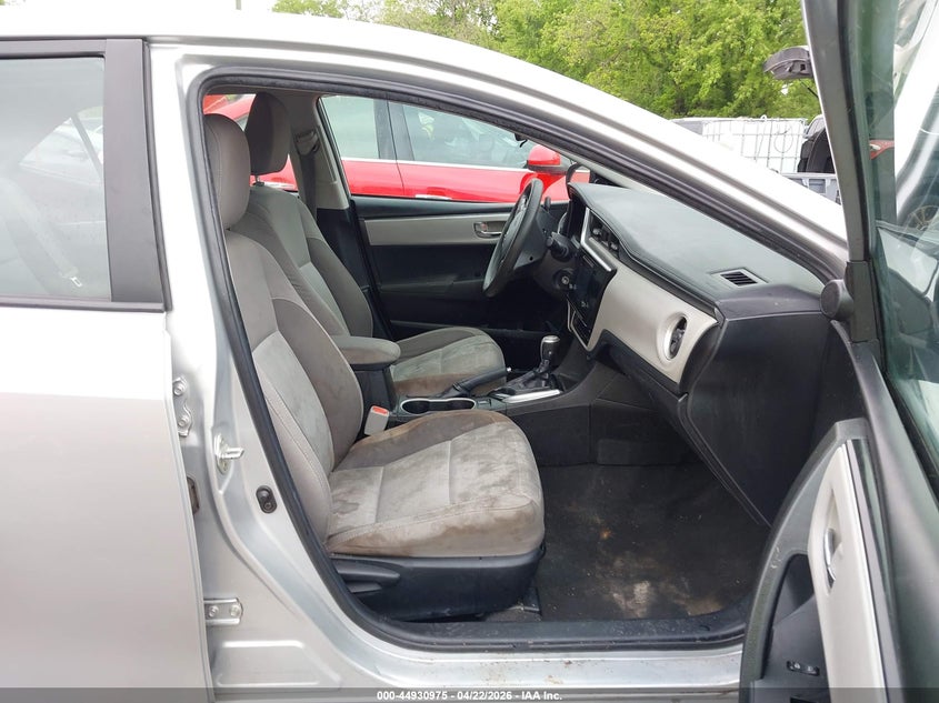 2018 Toyota Corolla VIN 5YFBURHE4JP780156 IAAI salvage auction — REAR END, Salvage Title, sold $3,000 on 2026-07-29 (photo 5)