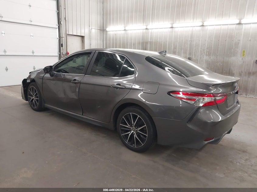 2022 Toyota Camry VIN 4T1G11AK1NU634043 IAAI salvage auction — LEFT FRONT, Salvage (Minnesota), sold $8,200 on 2026-07-18 (photo 3)