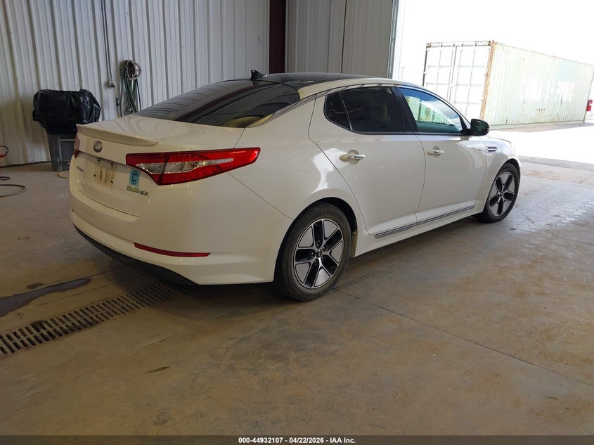 2013 Kia Optima VIN KNAGM4AD7D5042313 IAAI salvage auction — NORMAL WEAR, Clear (Texas), sold $100 on 2026-07-29 (photo 4)