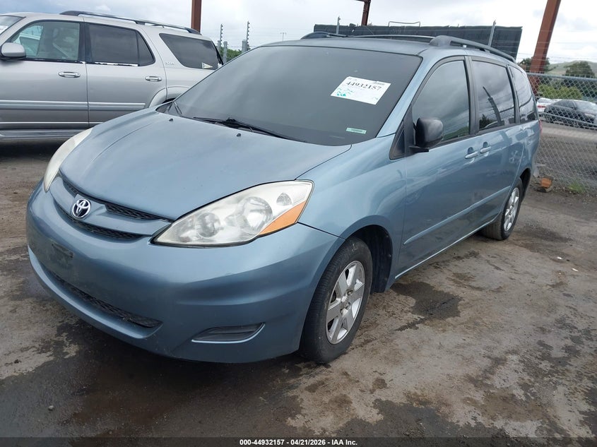 2006 Toyota Sienna VIN 5TDZA23C86S437353 IAAI salvage auction — INTERIOR BURN, Non-Repairable (California), sold $600 on 2026-07-23 (photo 2)