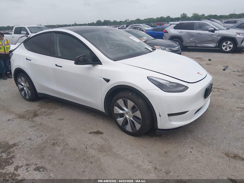 2024 Tesla Model y VIN 7SAYGDEE4RA257896 IAAI salvage auction — REAR END, Original (Texas), sold $13,000 on 2026-07-23 (photo 1)