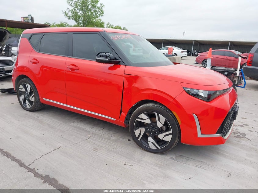2023 Kia Soul VIN KNDJ53AU6P7201296 IAAI salvage auction — RIGHT FRONT, Salvage Title, sold $5,225 on 2026-07-08 (photo 1)