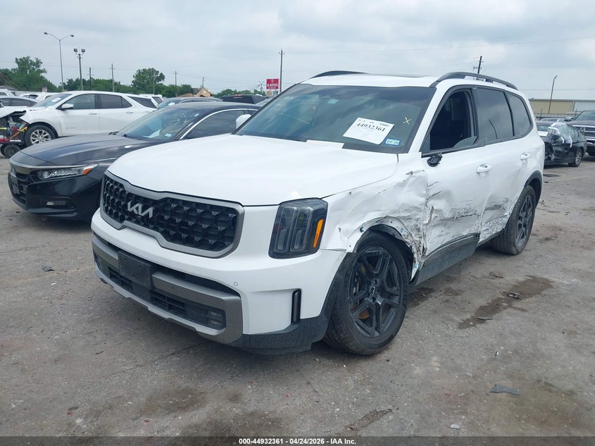 2023 Kia Telluride VIN 5XYP5DGC8PG409505 IAAI salvage auction — LEFT SIDE, Original (Texas), sold $11,175 on 2026-07-15 (photo 2)