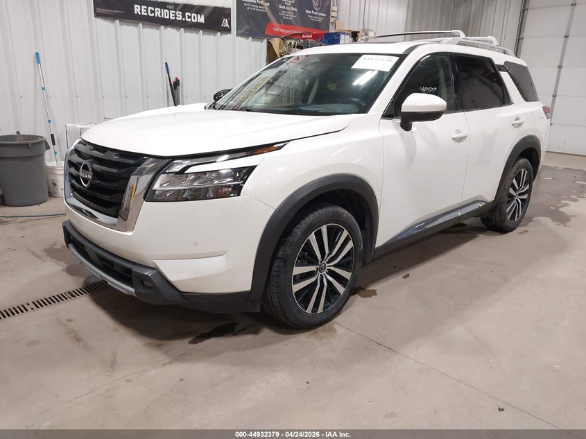 2023 Nissan Pathfinder VIN 5N1DR3DH3PC224747 IAAI salvage auction — SIDE, Salvage (Alabama), sold $8,100 on 2026-07-31 (photo 2)