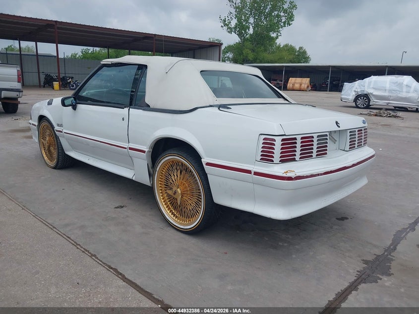 1988 Ford Mustang VIN 1FABP45E2JF188640 IAAI salvage auction — SIDE, Salvage (Texas), sold $2,350 on 2026-07-27 (photo 3)