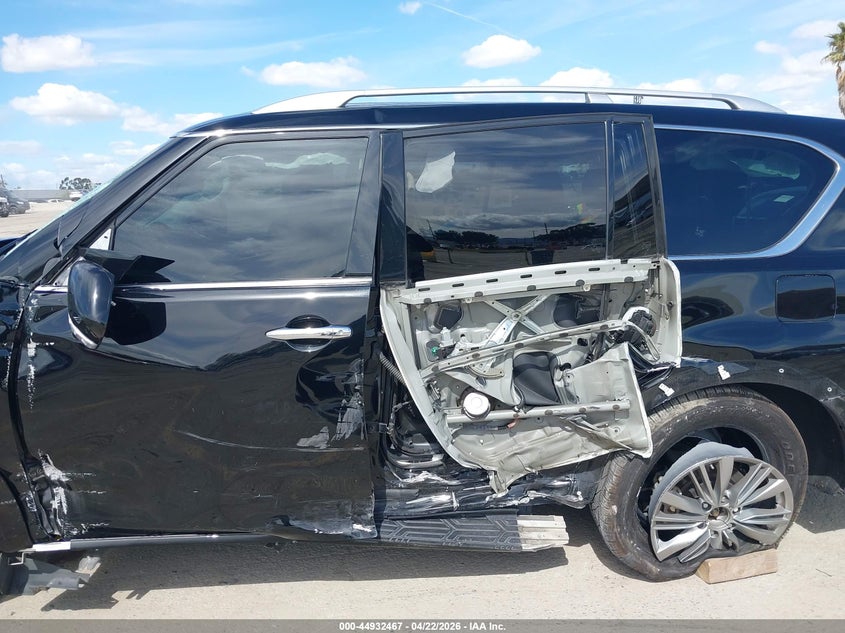 2018 Infiniti Qx80 VIN JN8AZ2NFXJ9662981 IAAI salvage auction — SIDE, Salvage (California), sold $5,550 on 2026-07-22 (photo 6)