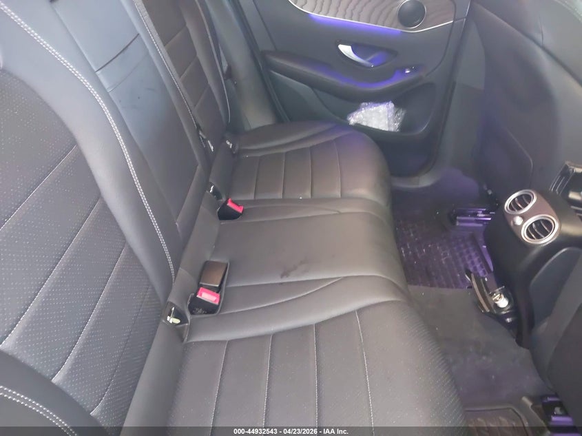 2021 Mercedes-benz Glc VIN W1N0G8EB1MF992567 IAAI salvage auction — BIOHAZARD/CHEMICAL, Salvage Title, sold $11,000 on 2026-07-15 (photo 8)