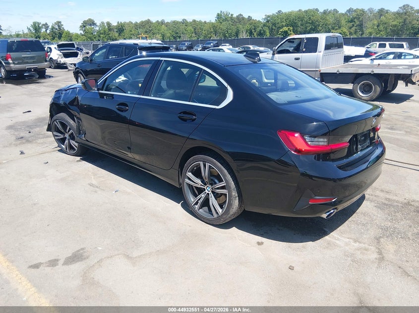 2021 BMW 3er VIN 3MW5R1J02M8B83765 IAAI salvage auction — LEFT FRONT, Salvage (South Carolina), sold $13,275 on 2026-08-26 (photo 3)