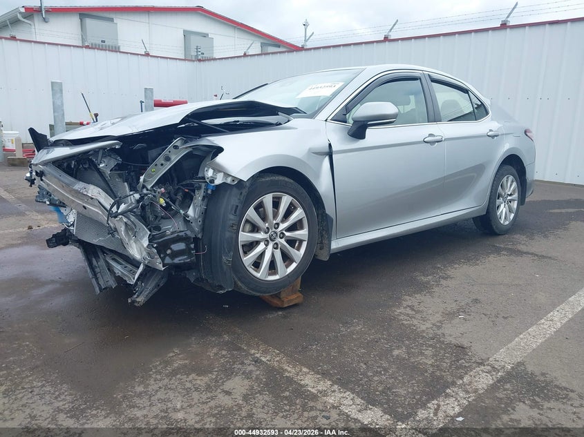 2018 Toyota Camry VIN JTNB11HK3J3049240 IAAI salvage auction — FRONT END, Salvage (Oregon), sold $3,150 on 2026-07-14 (photo 2)