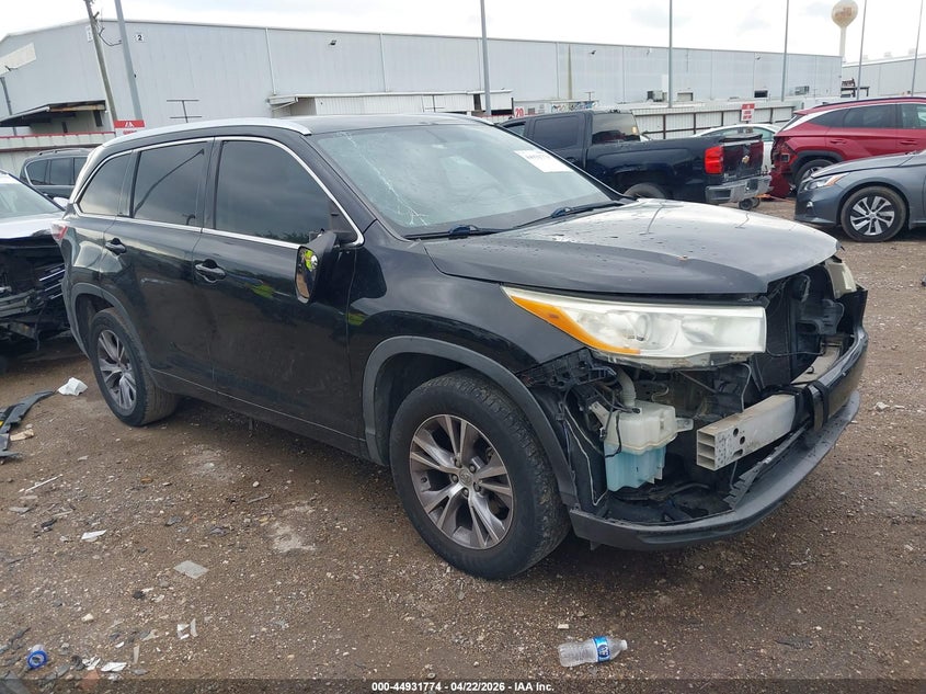 2014 Toyota Highlander VIN 5TDKKRFH3ES016072 IAAI salvage auction — FRONT END, Original (Texas), sold $7,050 on 2026-07-23 (photo 1)