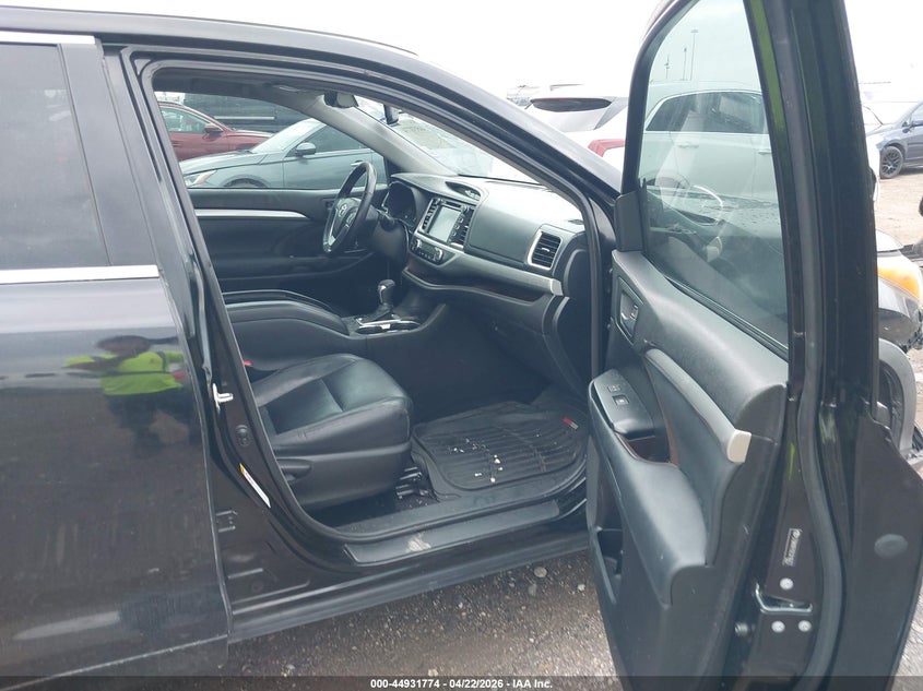 2014 Toyota Highlander VIN 5TDKKRFH3ES016072 IAAI salvage auction — FRONT END, Original (Texas), sold $7,050 on 2026-07-23 (photo 5)