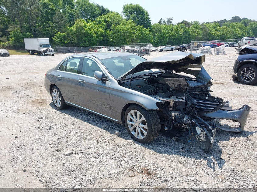 2017 Mercedes-benz E-klasse VIN WDDZF4JB7HA076033 IAAI salvage auction — FRONT END, Salvage (California), sold $1,300 on 2026-07-24 (photo 1)