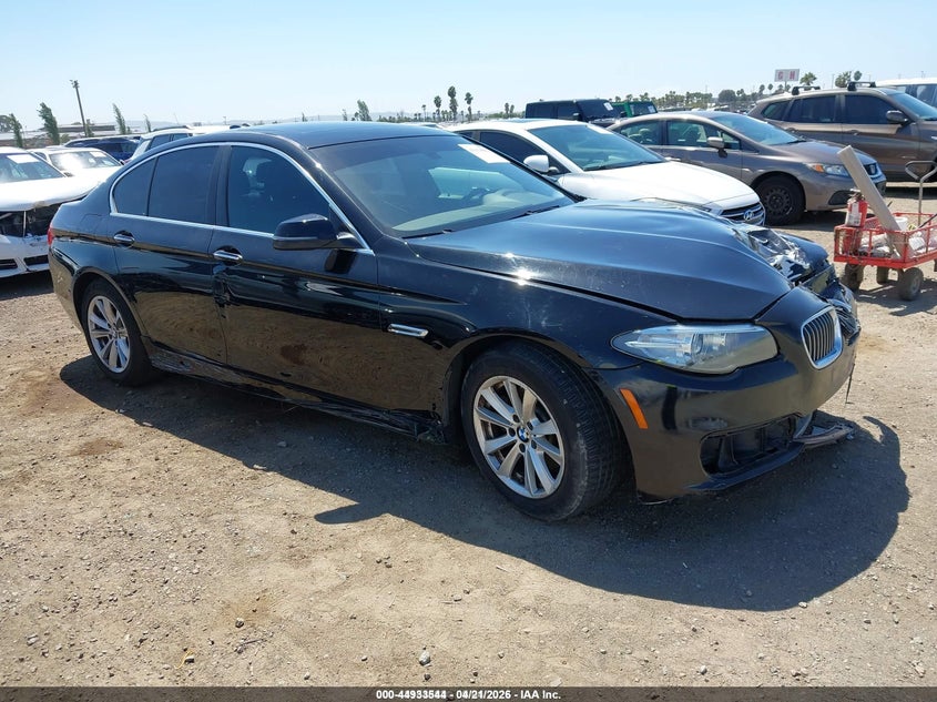 2014 BMW 5er VIN WBA5A5C53ED502411 IAAI salvage auction — LEFT FRONT, Salvage Title, sold $500 on 2026-08-17 (photo 1)