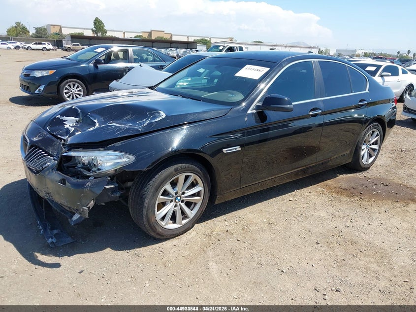 2014 BMW 5er VIN WBA5A5C53ED502411 IAAI salvage auction — LEFT FRONT, Salvage Title, sold $500 on 2026-08-17 (photo 2)